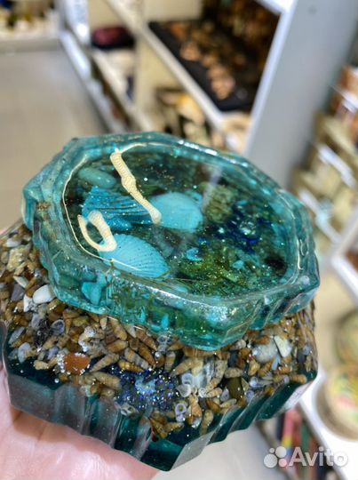 Шкатулка для украшений из эпоксидной смолы