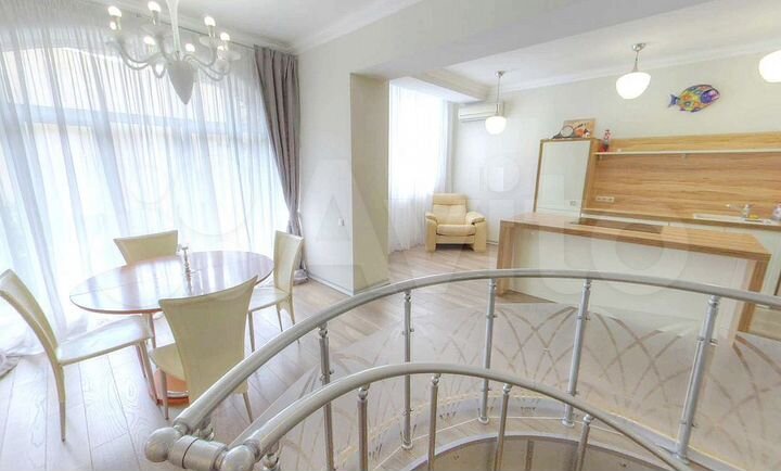 4-к. апартаменты, 250 м², 1/5 эт.
