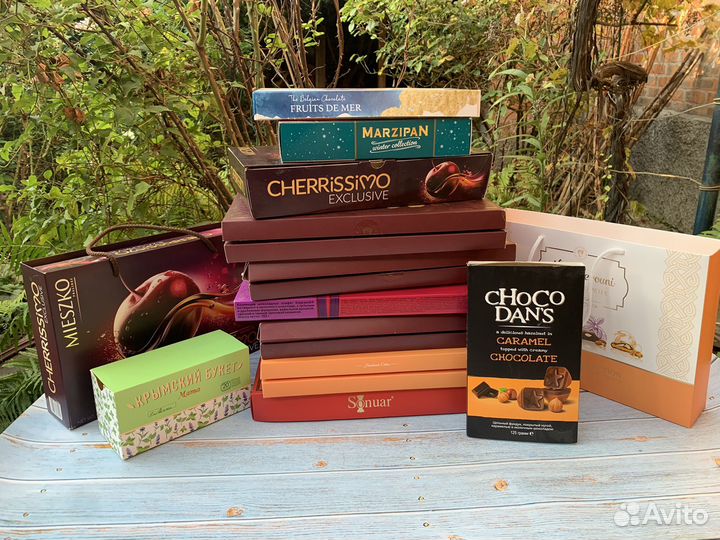 Пустые коробки от конфет для творчества