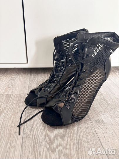 Туфли для танцев