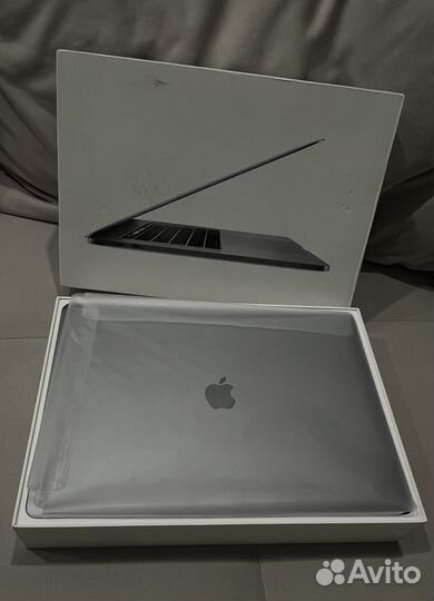 Apple MacBook Pro
