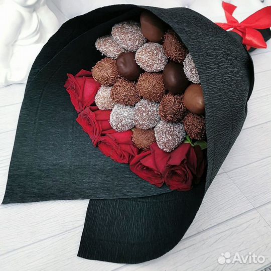 Съедобные букеты, клубника в шоколаде