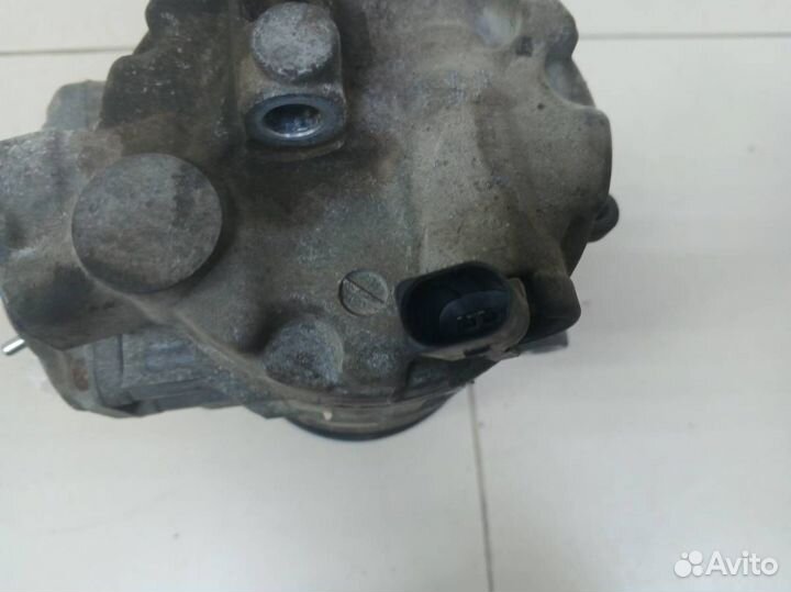 Компрессор системы кондиционирования Skoda Octavia A7 2013