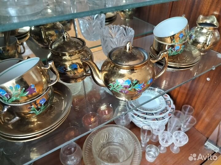 Чайный сервиз, бокалы, рюмки