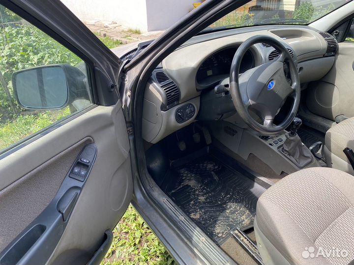 LADA Kalina 1.6 МТ, 2011, 42 000 км