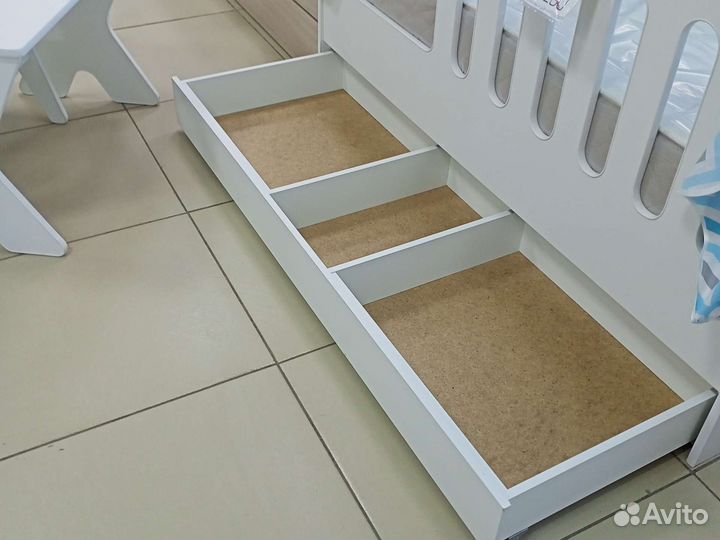 Кроватка Домик