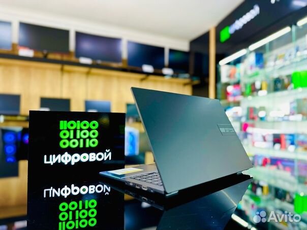 Новый мощный asus 15,6 oled/I3-N305/DDR4-8/SSD-256