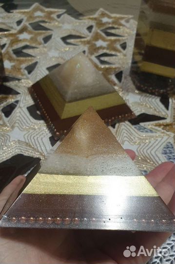 Пирамида мощный оргонит