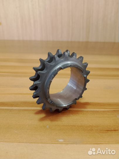 Звездочка блока натяжения цепи Буран 110602053М