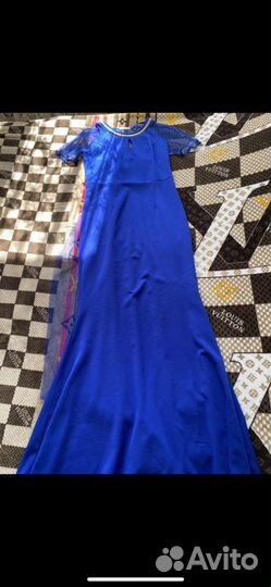 Вечернее платье в пол синее
