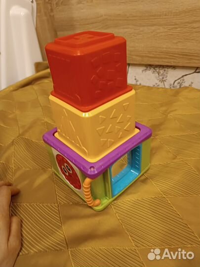 Развивающие игрушки, машинка -сортер, пирамидка