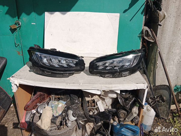 Фара передняя правая Geely Tugella FY11