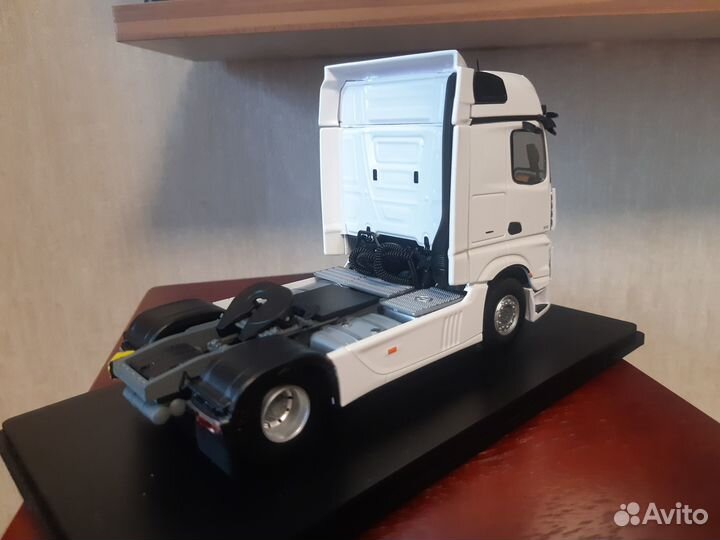Mercedes-Benz Actros 1851 Bigspace 2019 1:43