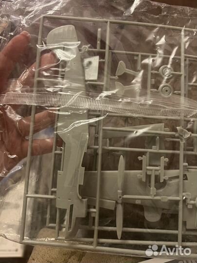 Модель messerschmitt Bf 109D 1:48 academy