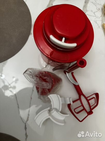 Ручной измельчитель Tupperware Экстра-Шеф 1,35 л