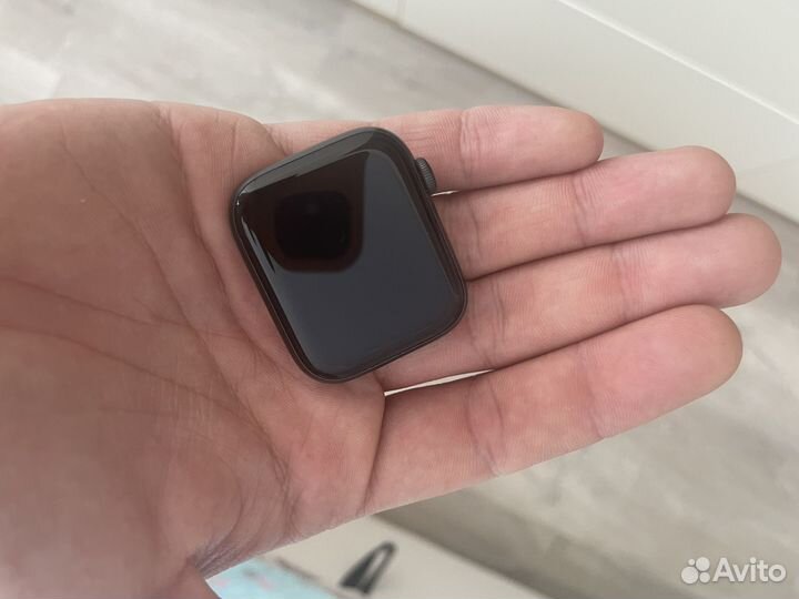 Apple watch se 44 mm