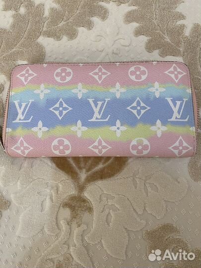 Кошелек женский кожаный