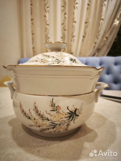 Супница фарфоровая с большим блюдом Городницкий