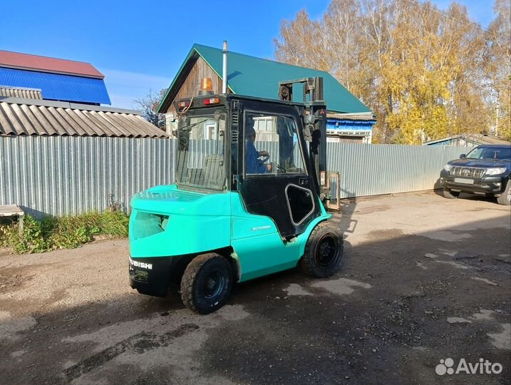 Вилочный погрузчик Mitsubishi FD30NT, 2008