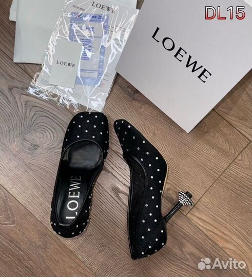 Туфли со стразами Loewe