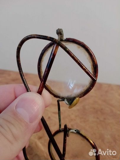 Старинные очки