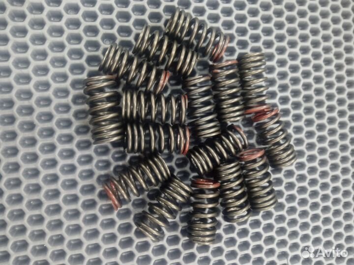 Suzuki gsxr 600 k8 k9 k10 n735 Пружина клапана