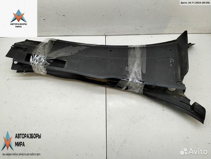 Дождевик Volkswagen Golf 3 1995 1H1819416B