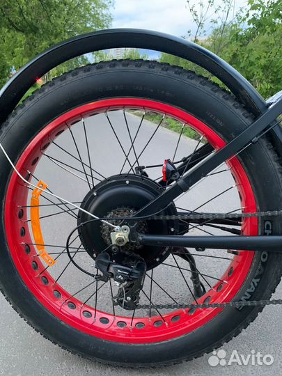 Полноприводный электровелосипед фетбайк elbike