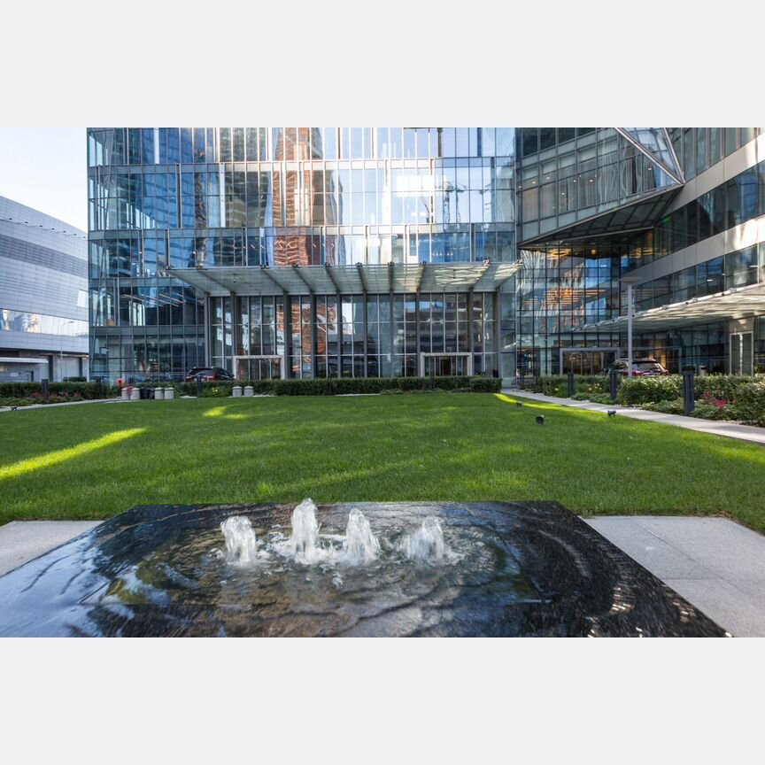 2-к. апартаменты, 80,6 м², 59/85 эт.