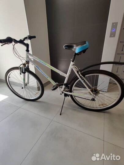 Велосипед горный взрослый женский