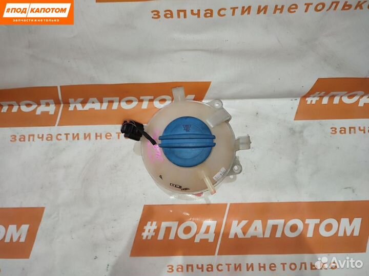 Бачок расширительный Volkswagen Passat B6 2007