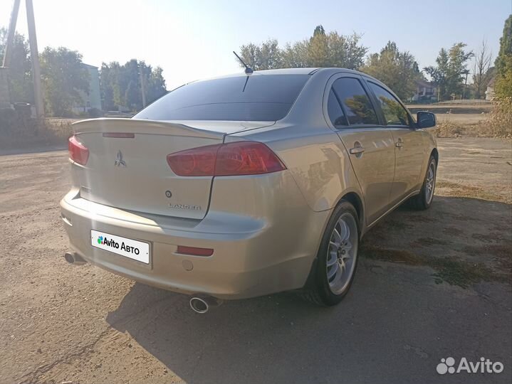 Mitsubishi Lancer 1.5 МТ, 2008, 292 100 км