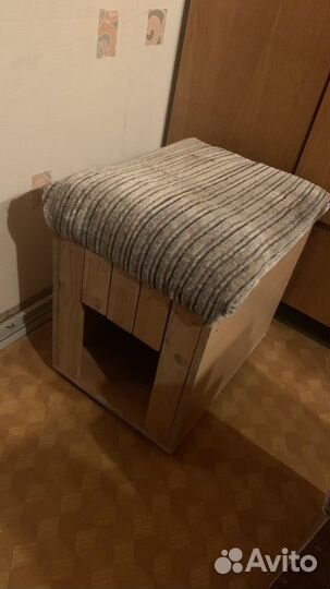 Закрытый туалет для кошек и собак