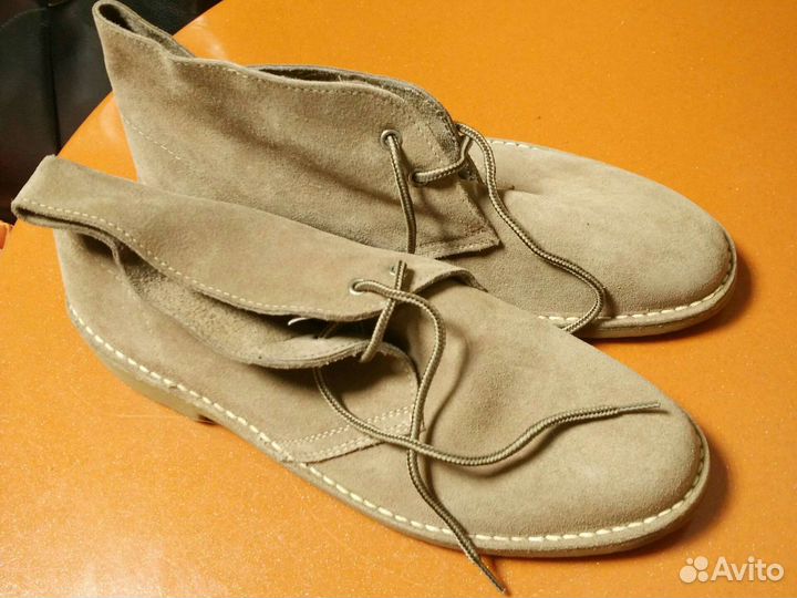 Замшевые ботинки