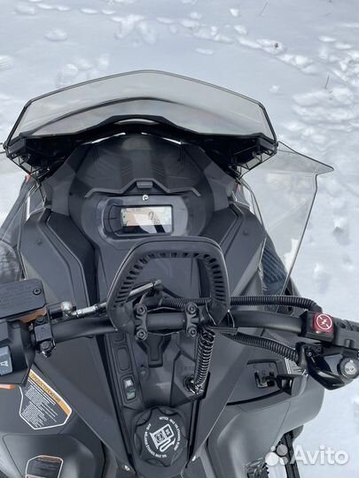 Brp Lynx Commander STD 900 ace Turbo