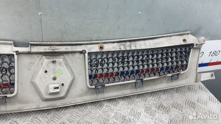 Решетка радиатора Renault Master 2 (1997-2010)