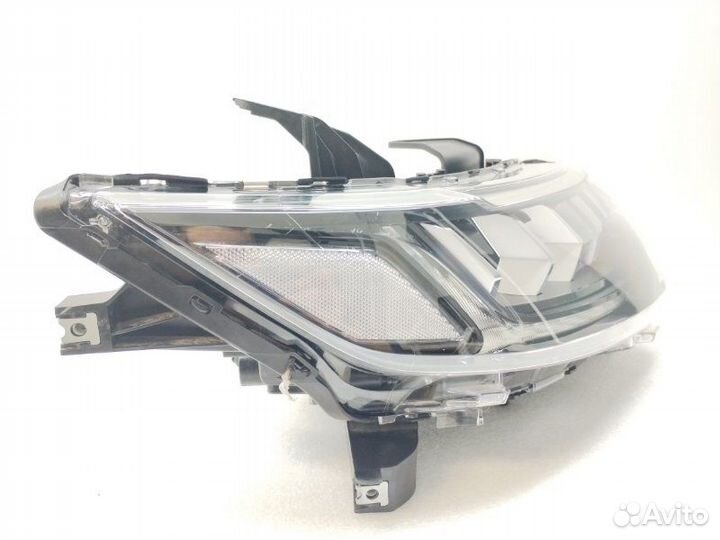 Фара передняя правая Mitsubishi Outlander 3 GF 2.0