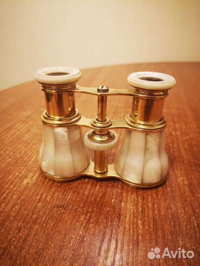 Бинокль старинный