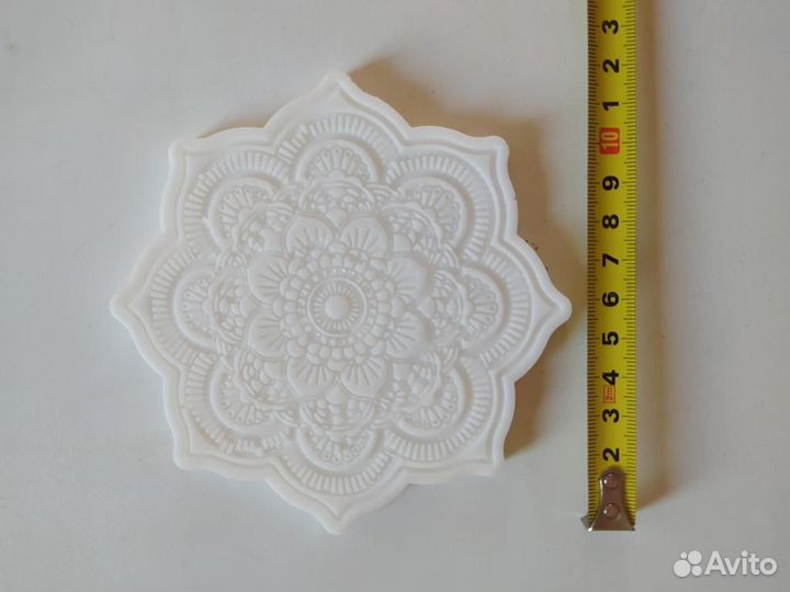 Подставка универсальная