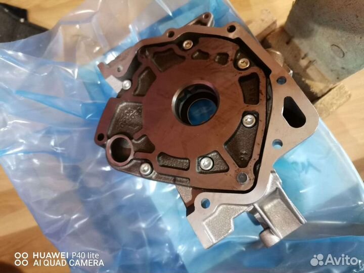Насос масляный на LADA xray