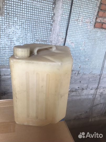 Канистры, бочка для бензина 10.13.18.20.250л
