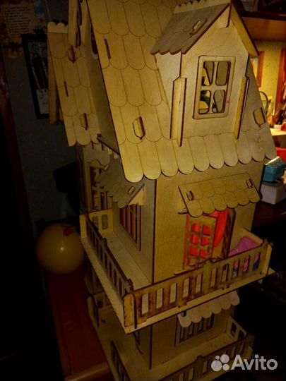 Детский игровой домик из дерева