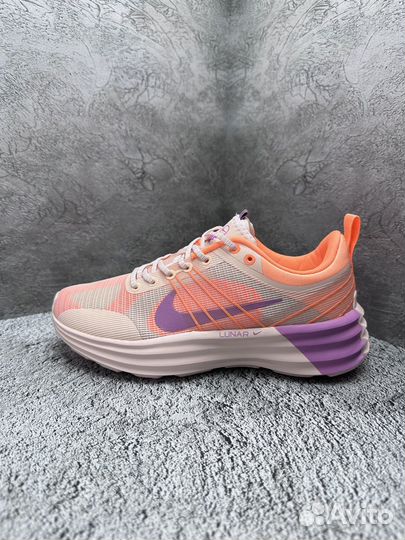 Кроссовки женские Nike lunar poam