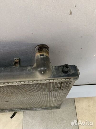 Радиатор двс Mitsubishi Pajero 4