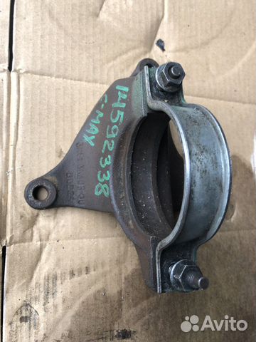 Кронштейн приводного вала Форд Фокус