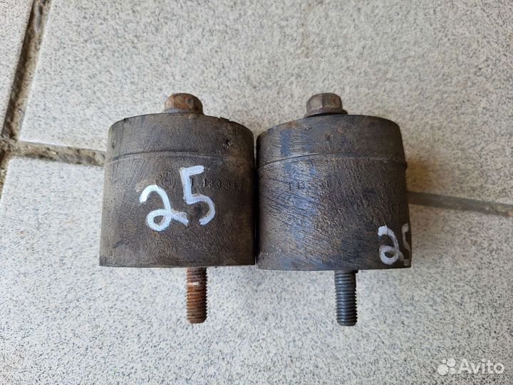 Подушка двигателя BMW e39 е34