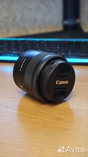 Объектив для canon ef m 15- 45 IS STM