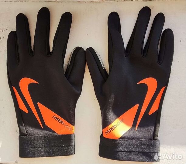 Перчатки Nike hyperwarm jr