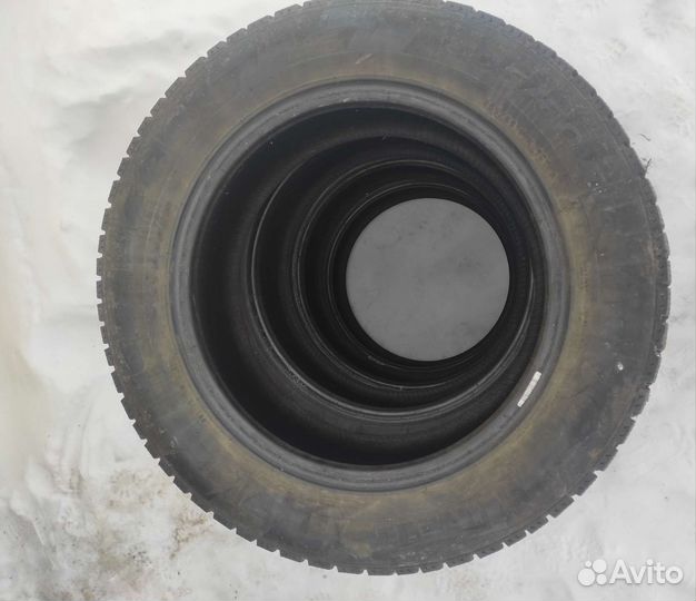 Pirelli Ice Zero 205/60 R16 96T