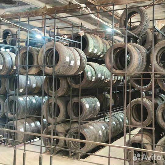 Goodyear UltraGrip Ice+ 215/55 R17 94L